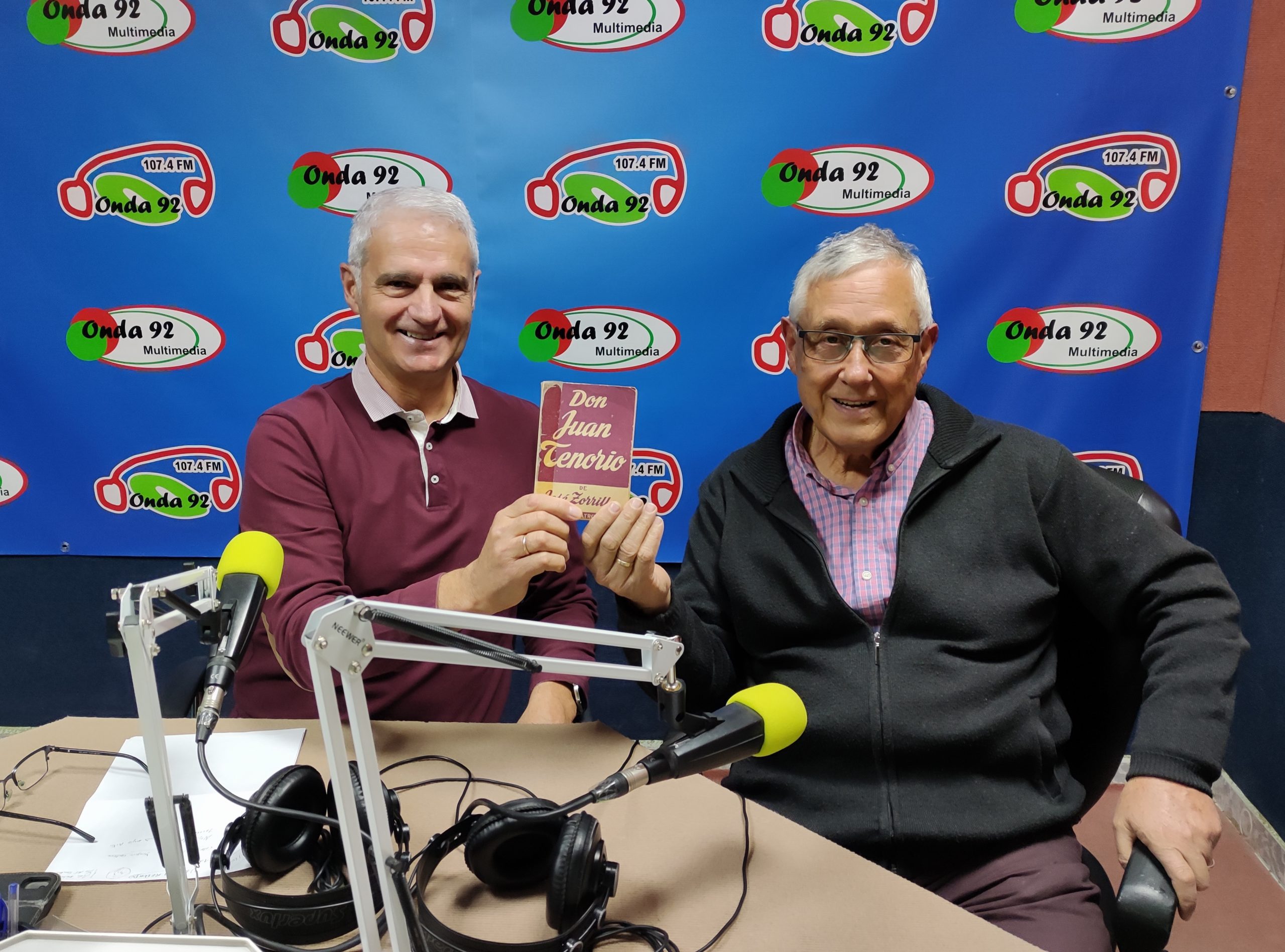 Alberto Garrido Ruiz, director de Teatro al Alba, comenta la actividad de esta compañía de Getafe